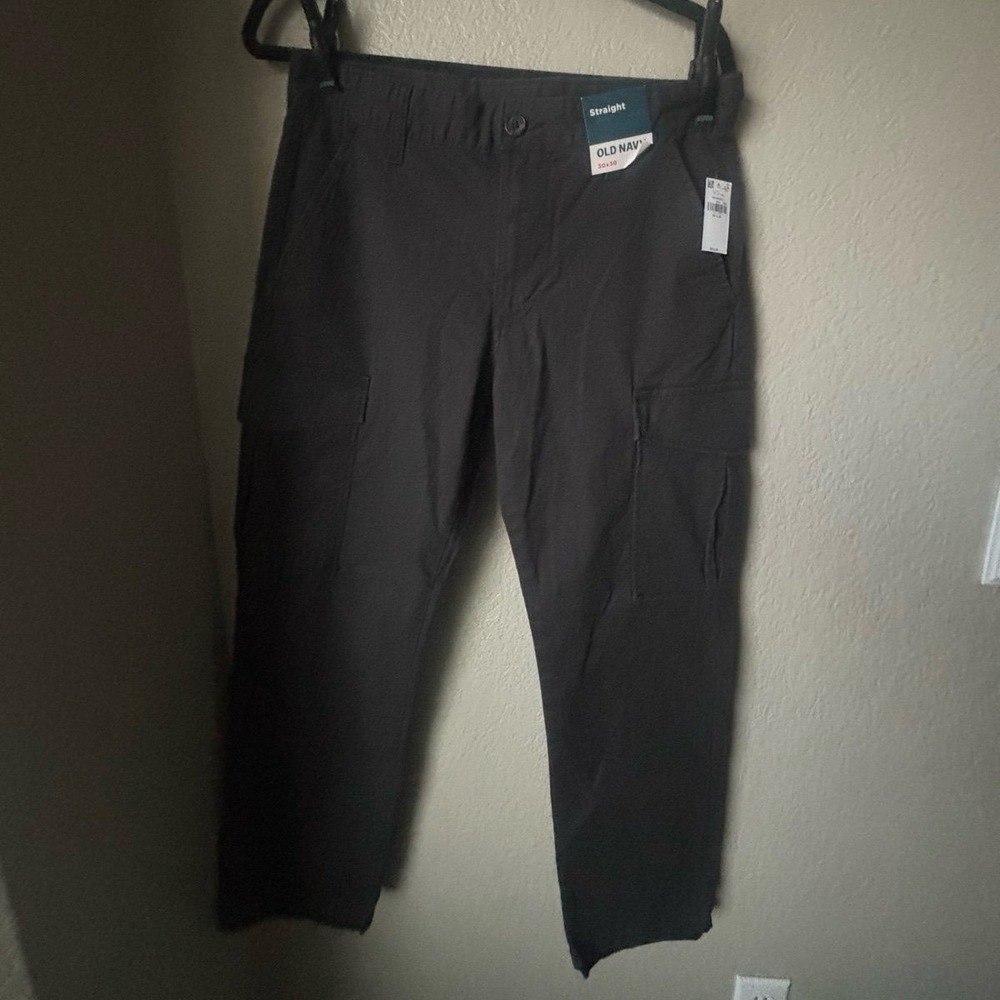 New‎ Old Navy size 30 X 30  Straight, Black